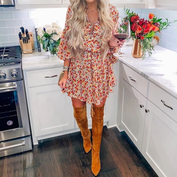 Vici Dresses & Skirts - Vici fall dress